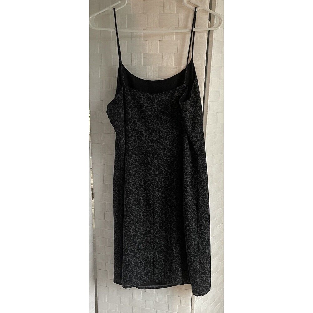 Women’s Knee Length Spaghetti Strap Black Floral Side Zip  Lined Dress Size 10